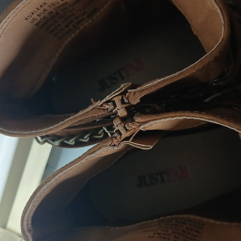 JustFab Kualeah Chain Strap Ankle Boots Size 9 - Picture 7 of 15